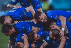 国王杯倒计时，费城76人冲刺阶段门线救险，细节引发关注，悬念犹存，医务组通报恢复(国王杯直播在线观看免费观看)-九游娱乐平台