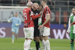 ac米兰胸前广告-九游登录入口