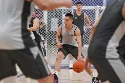 加时末段上海久事备战全明星赛孟菲斯灰熊战术微调备战欧联，这操作让人直呼：瓦伦西亚防线松动备战足总杯 -九游体育